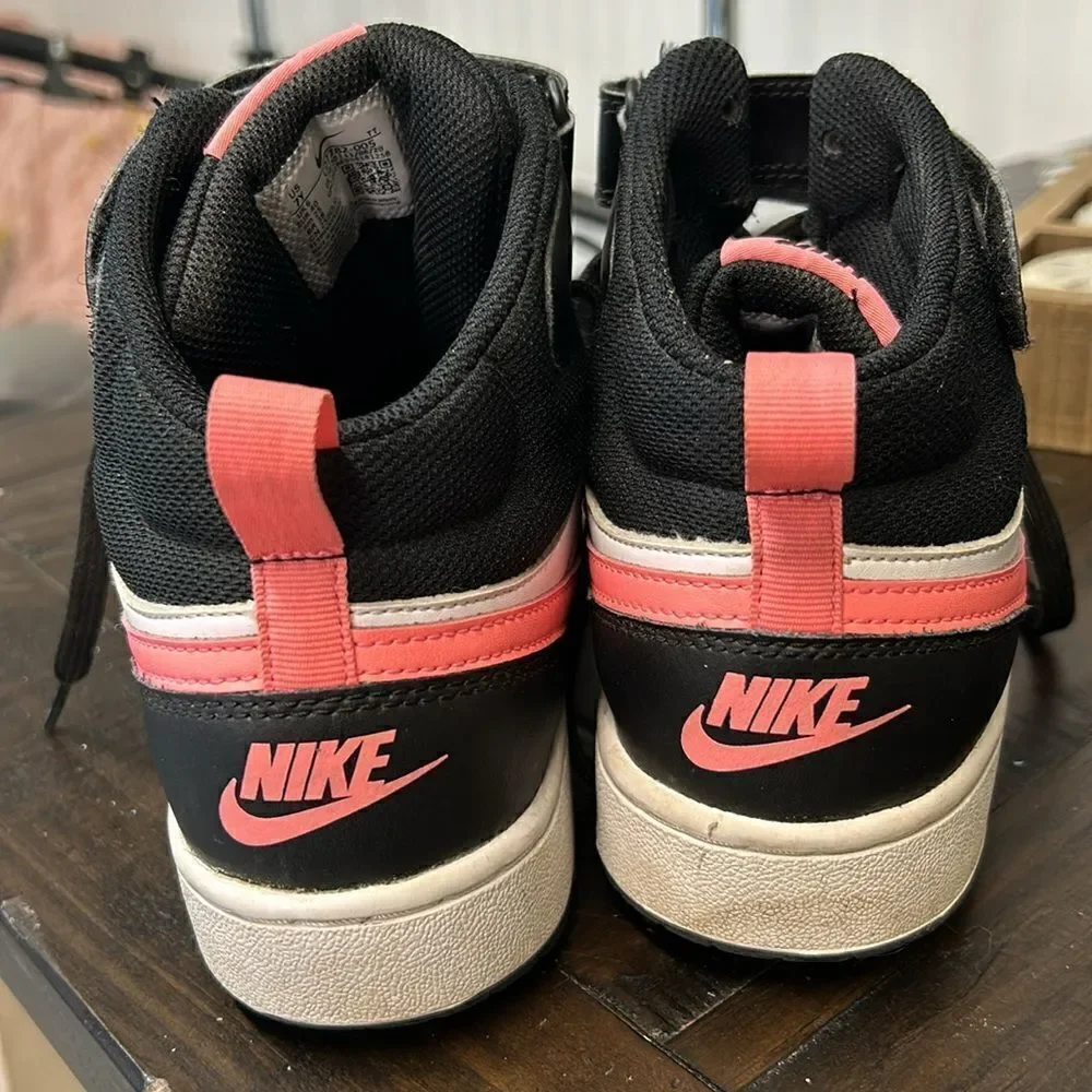 Youth 7 Nike high top sneakers tennis shoe designer athletic shoe youth 7 black - Picture 3 of 7